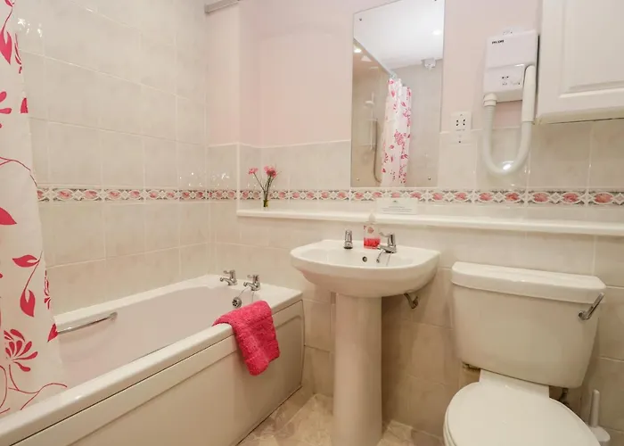 Treetops * Windermere